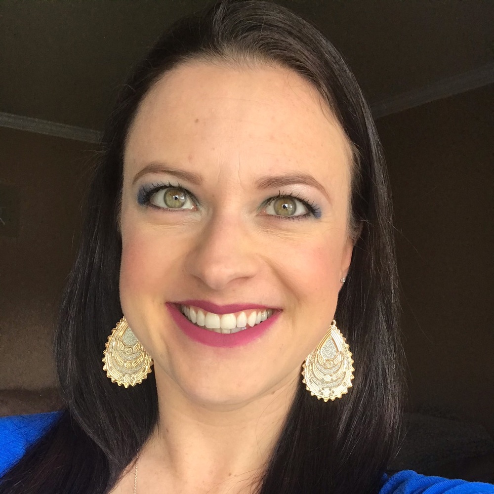 Meet your Posher, Kelly